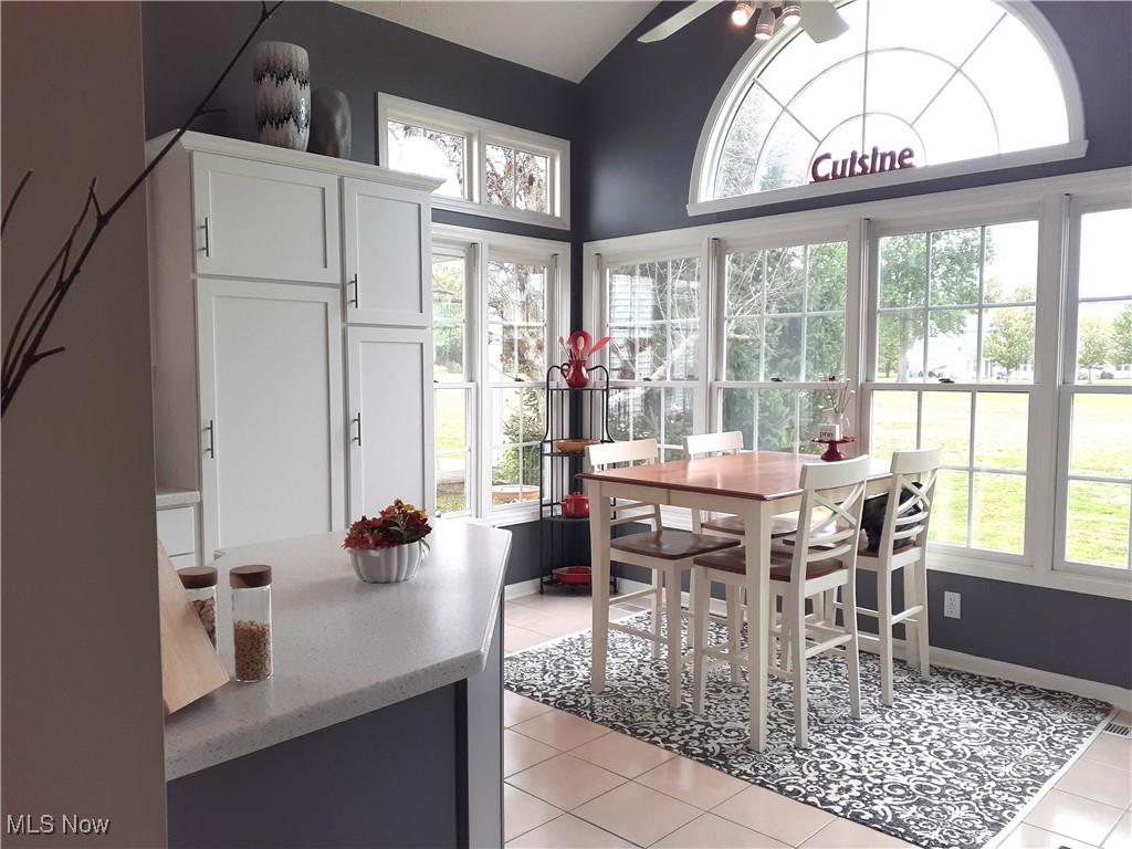 8 Golf View Lane North Olmsted OH 44070