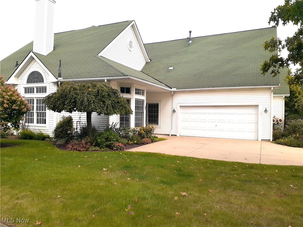 8 Golf View Lane North Olmsted OH 44070