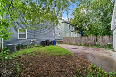 1444 E 108th Street Cleveland OH 44106