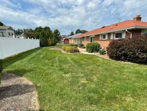 4514 8th Street NW Canton OH 44708