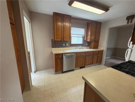 340 Hickory Drive Berea OH 44017