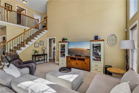 205 Lookout Point Aurora OH 44202