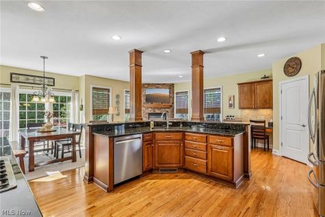 205 Lookout Point Aurora OH 44202