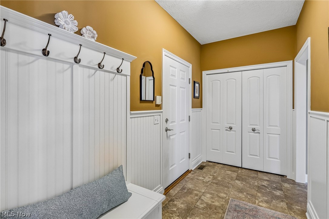 205 Lookout Point Aurora OH 44202
