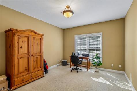 205 Lookout Point Aurora OH 44202