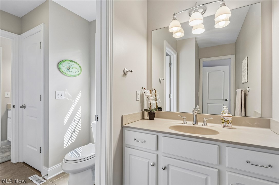 205 Lookout Point Aurora OH 44202