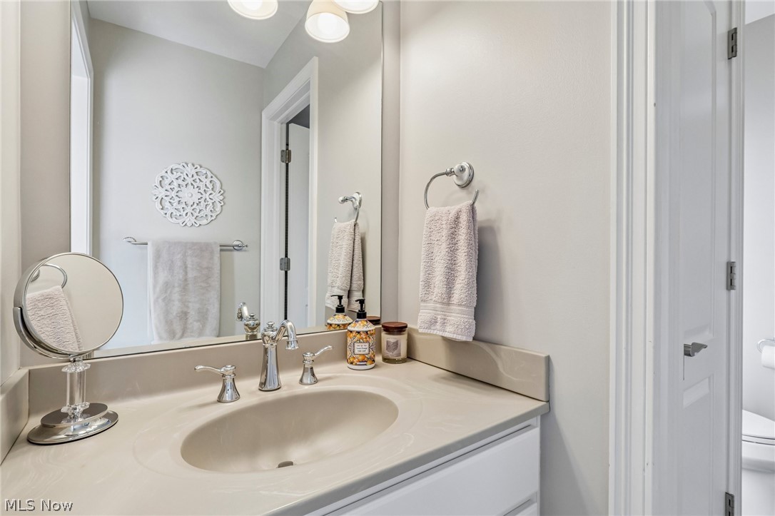 205 Lookout Point Aurora OH 44202