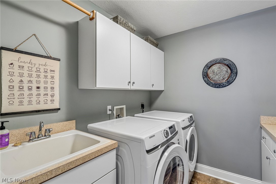 205 Lookout Point Aurora OH 44202