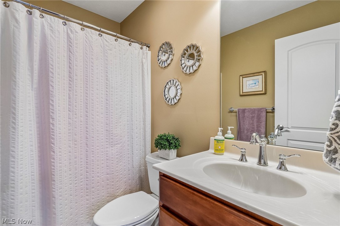 205 Lookout Point Aurora OH 44202