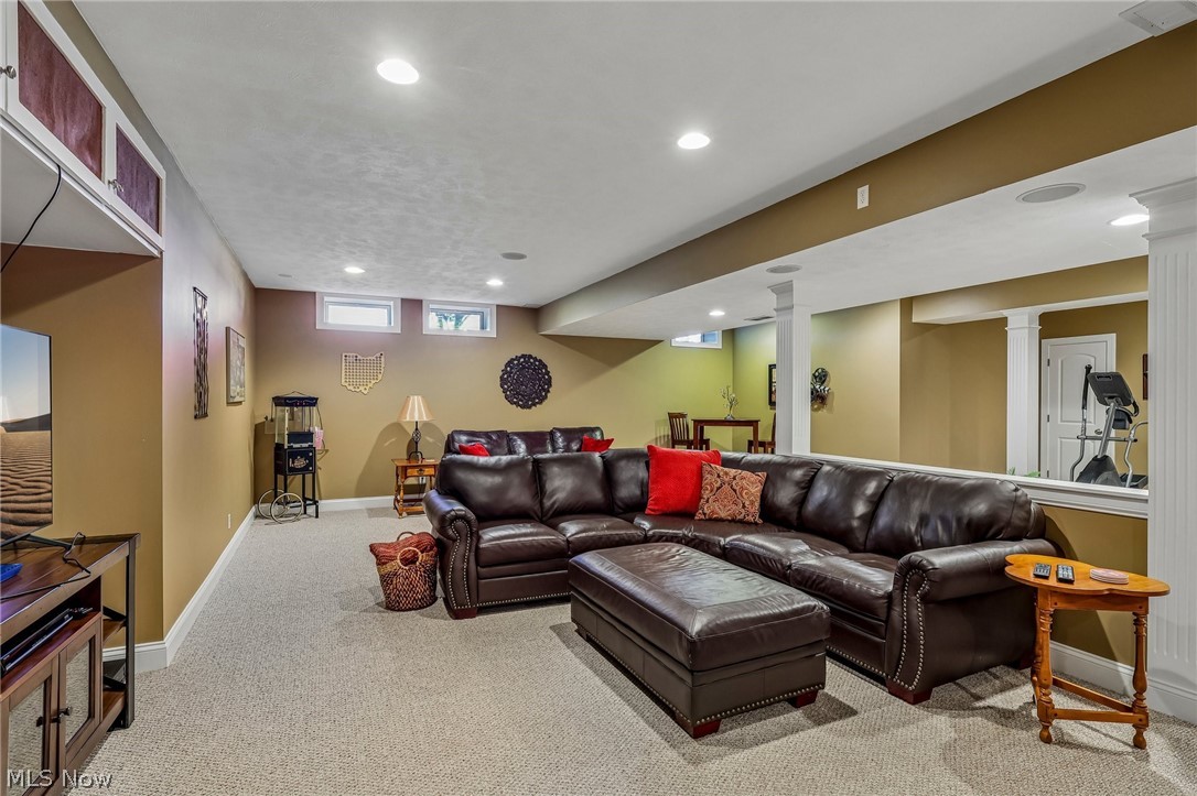 205 Lookout Point Aurora OH 44202