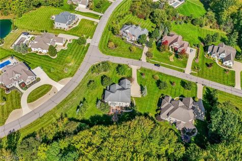 205 Lookout Point Aurora OH 44202