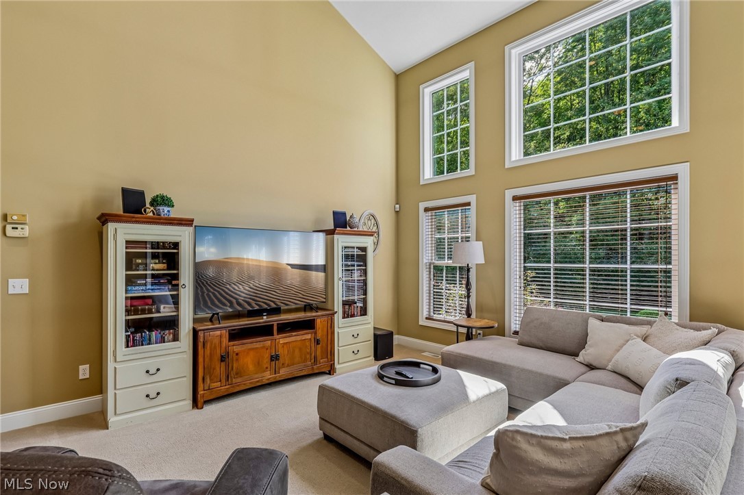 205 Lookout Point Aurora OH 44202
