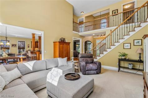 205 Lookout Point Aurora OH 44202