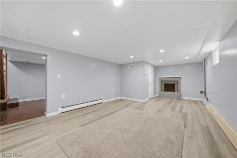 3610 Darien Avenue NW Canton OH 44718