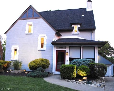 1952 Mccauslen Manor Steubenville OH 43952