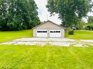 7600 Stewart Sharon Road Masury OH 44438