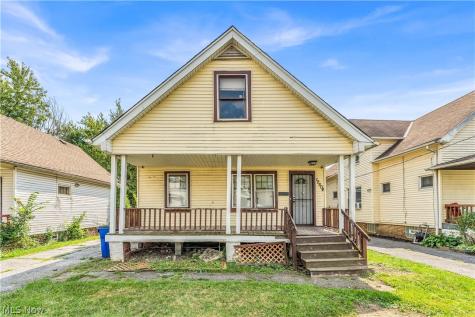 12504 Angelus Avenue Cleveland OH 44105
