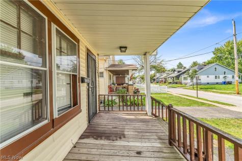 12504 Angelus Avenue Cleveland OH 44105