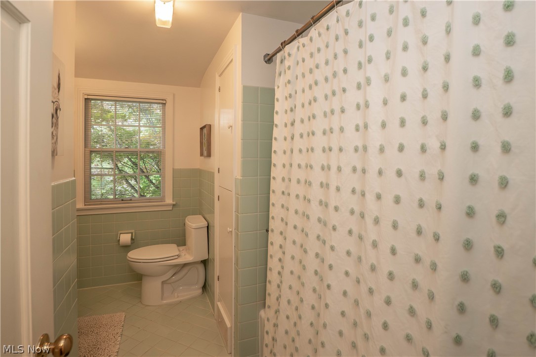 2810 Brentwood Close Street NW Canton OH 44708