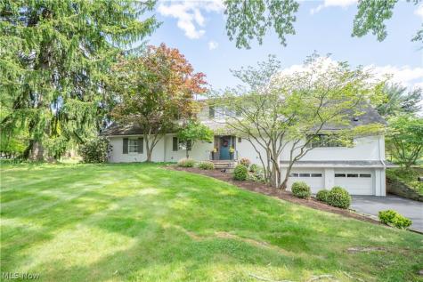 Brentwood Close Street NW Canton OH 44708