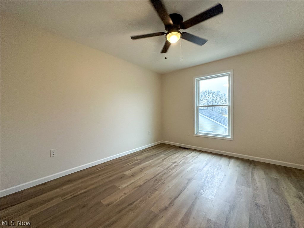 1587 Drexel Avenue NW Warren OH 44485