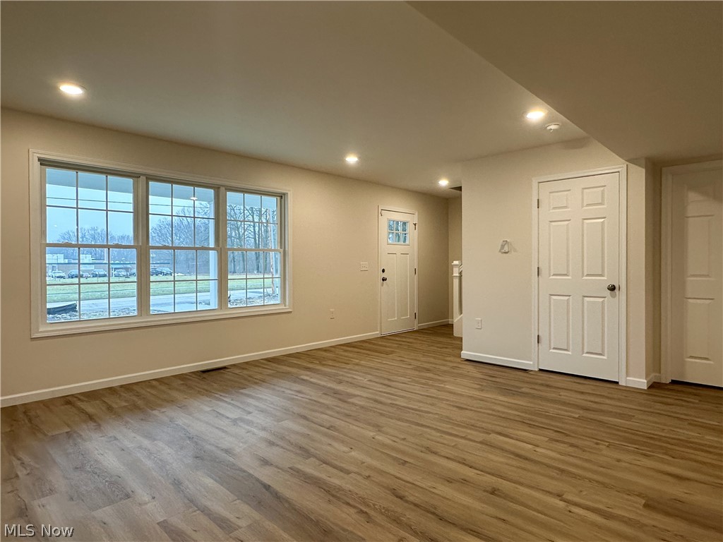 1587 Drexel Avenue NW Warren OH 44485