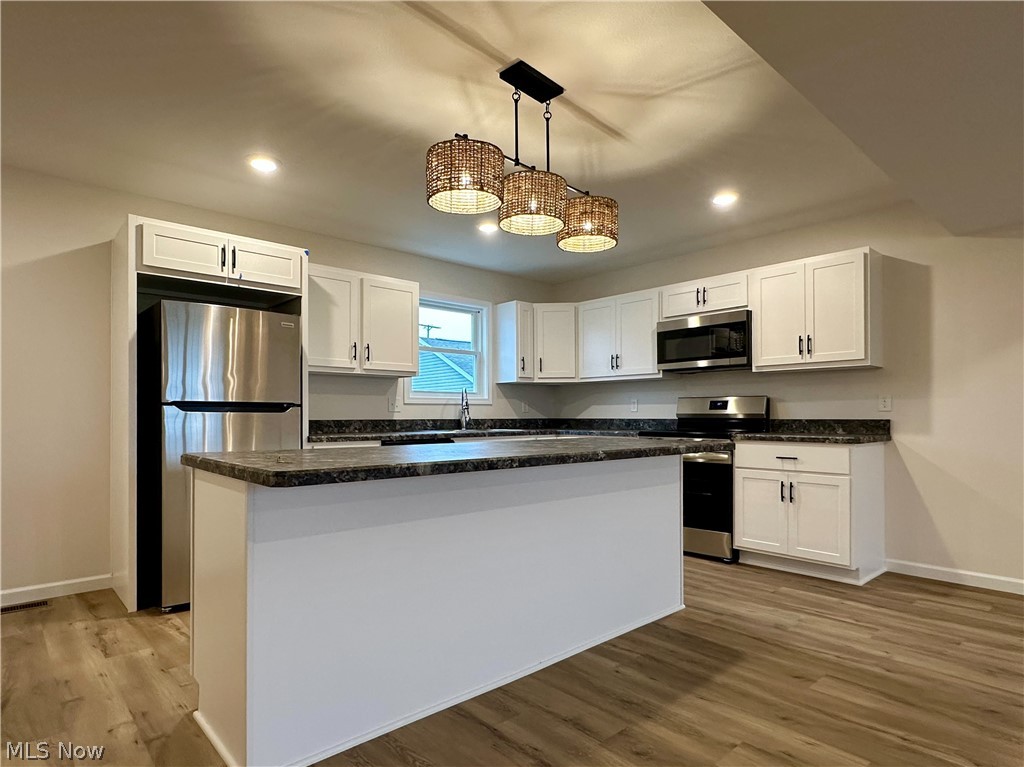 1587 Drexel Avenue NW Warren OH 44485