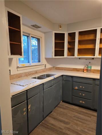 6350 Wallace Boulevard North Ridgeville OH 44039