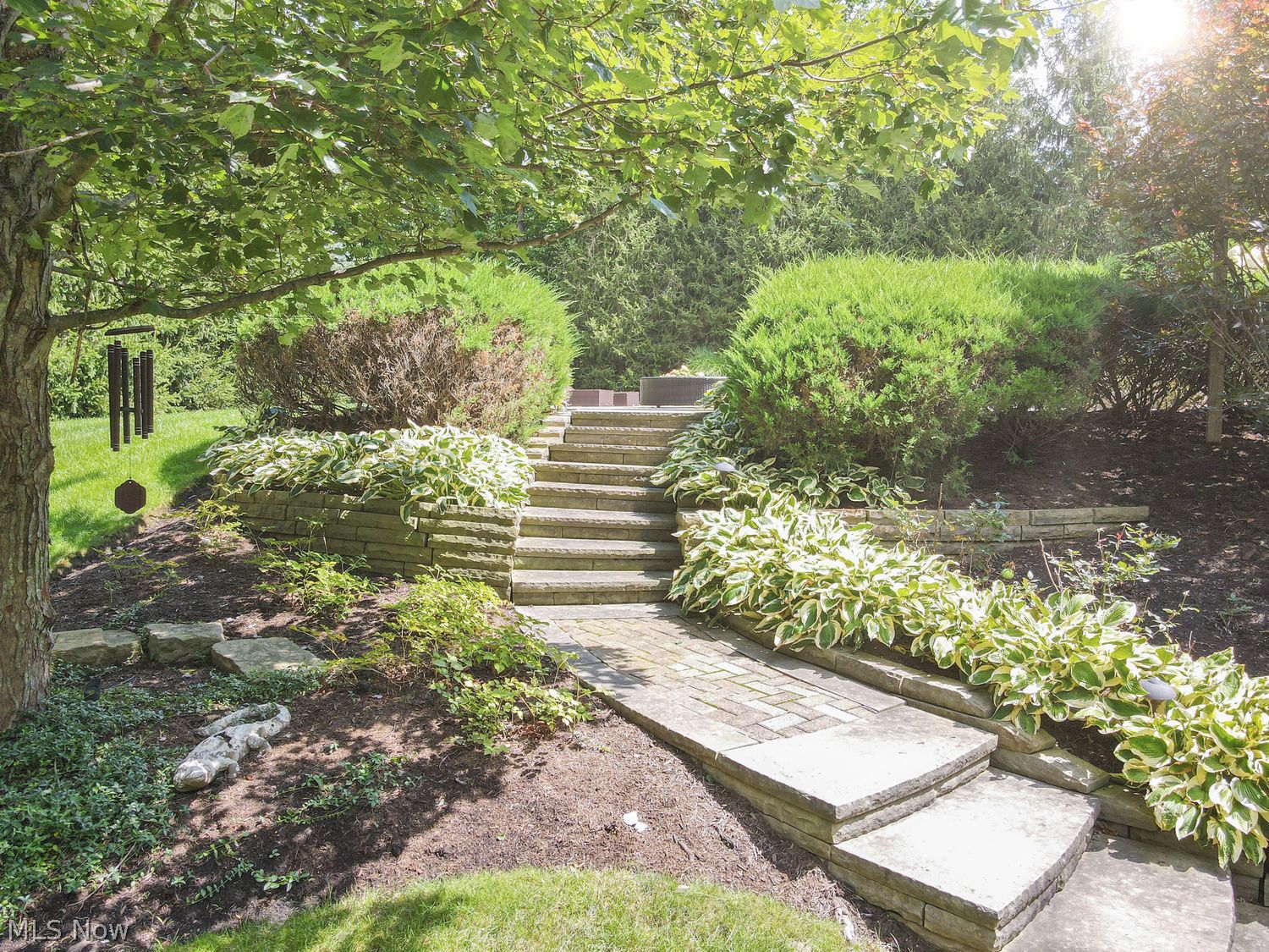 17375 Lookout Drive Chagrin Falls OH 44023