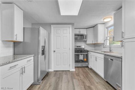 9236 Root Drive Streetsboro OH 44241