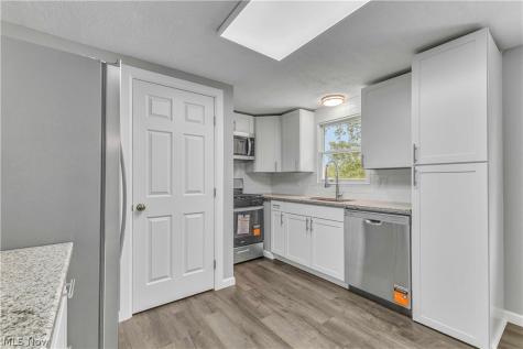 9236 Root Drive Streetsboro OH 44241