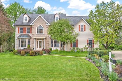 6170 Nicholson Drive Hudson OH 44236