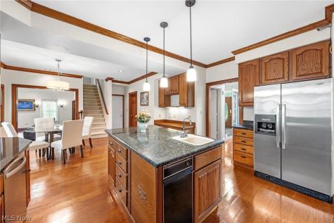 6170 Nicholson Drive Hudson OH 44236