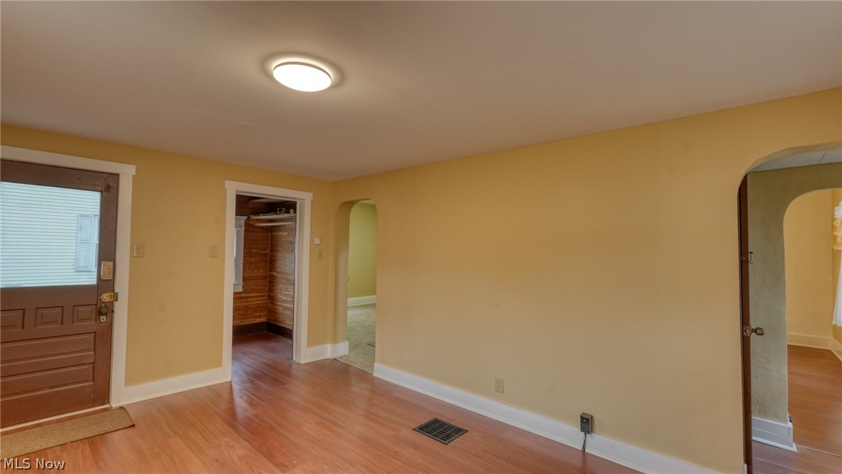 606 S 7th Street Cambridge OH 43725