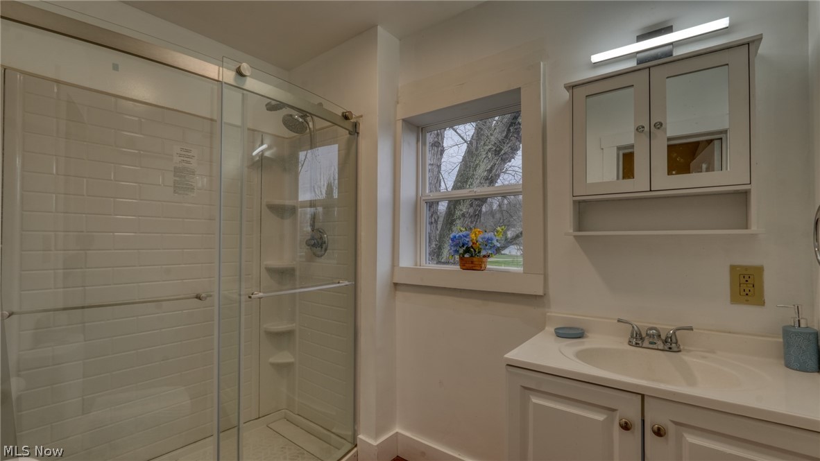 606 S 7th Street Cambridge OH 43725