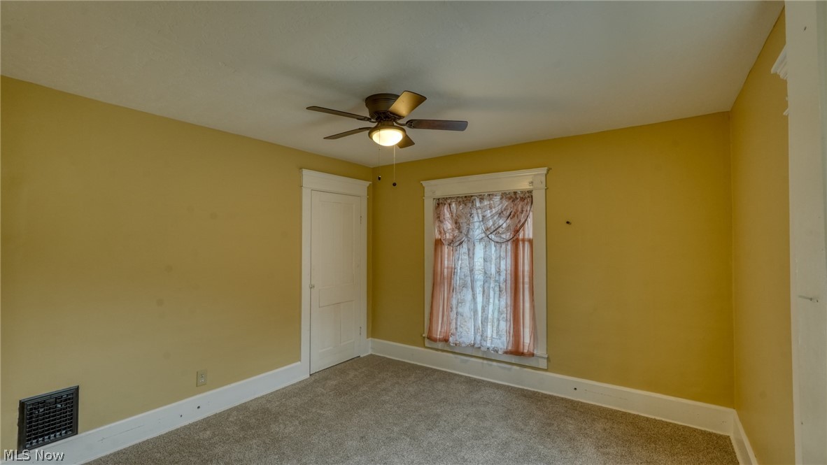 606 S 7th Street Cambridge OH 43725