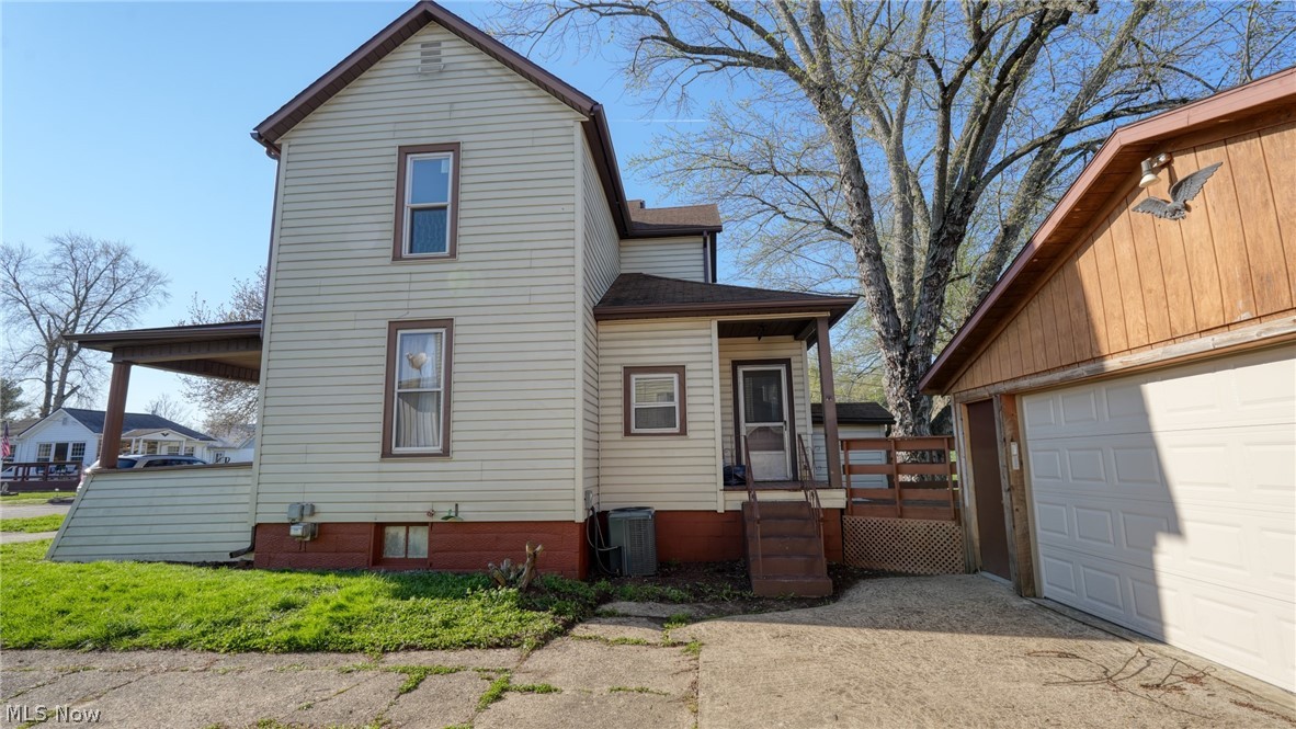 606 S 7th Street Cambridge OH 43725