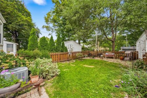 2853 Washington Boulevard Cleveland Heights OH 44118