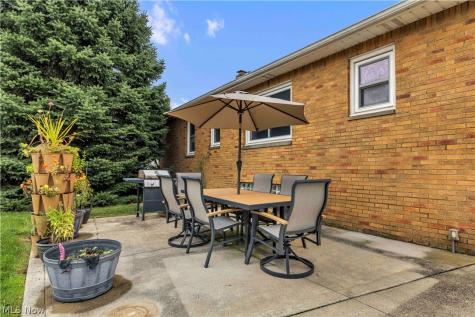 4050 Hilltop Drive Parma OH 44134