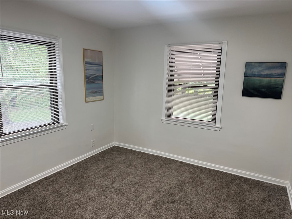 2442 Newton Street Akron OH 44305