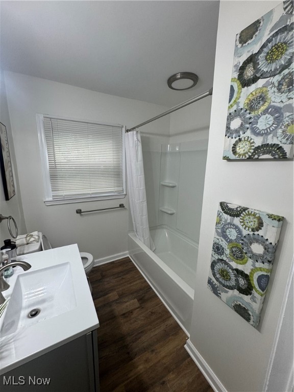 2442 Newton Street Akron OH 44305