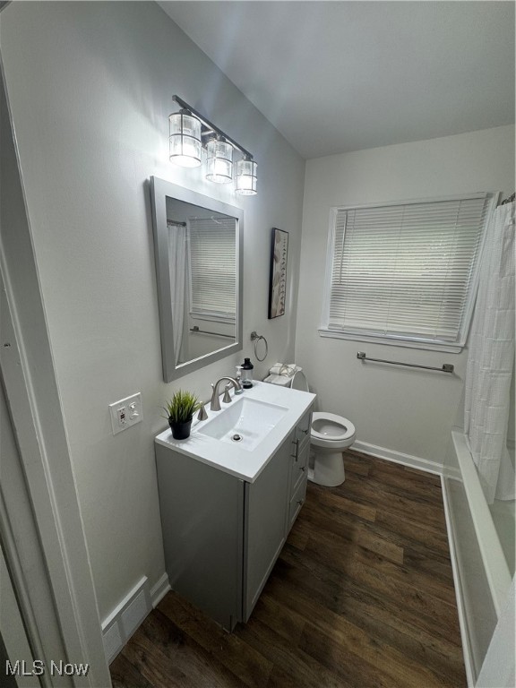 2442 Newton Street Akron OH 44305