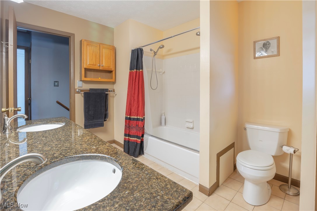 3776 Claridge Oval Brunswick OH 44212