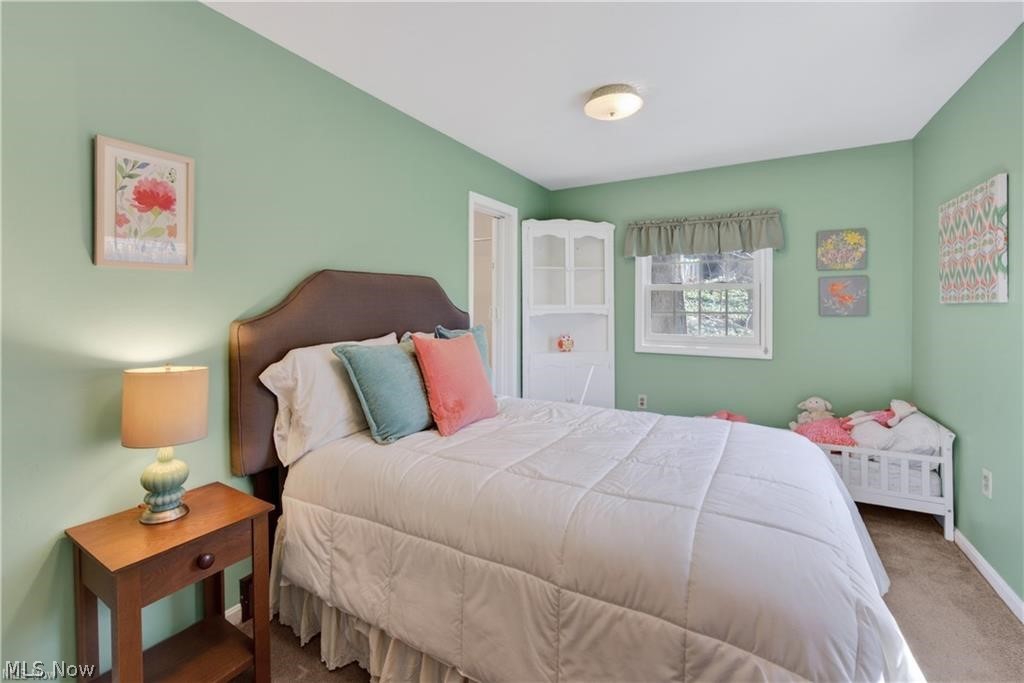 8253 Summit Drive Chagrin Falls OH 44023