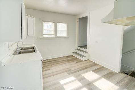 104 Columbus Street Bedford OH 44146