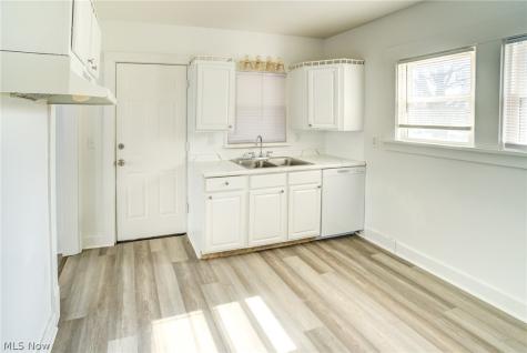 104 Columbus Street Bedford OH 44146