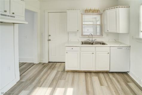 104 Columbus Street Bedford OH 44146