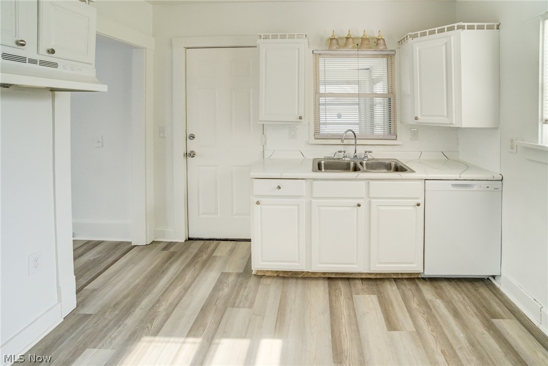 104 Columbus Street Bedford OH 44146