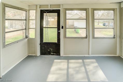 104 Columbus Street Bedford OH 44146
