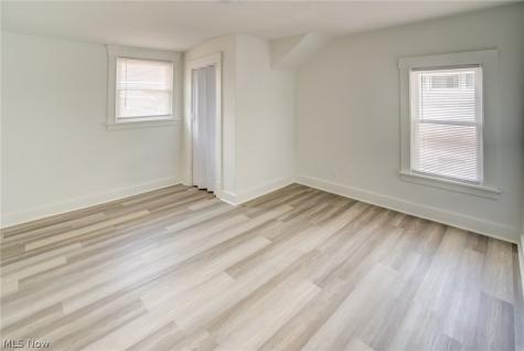 104 Columbus Street Bedford OH 44146